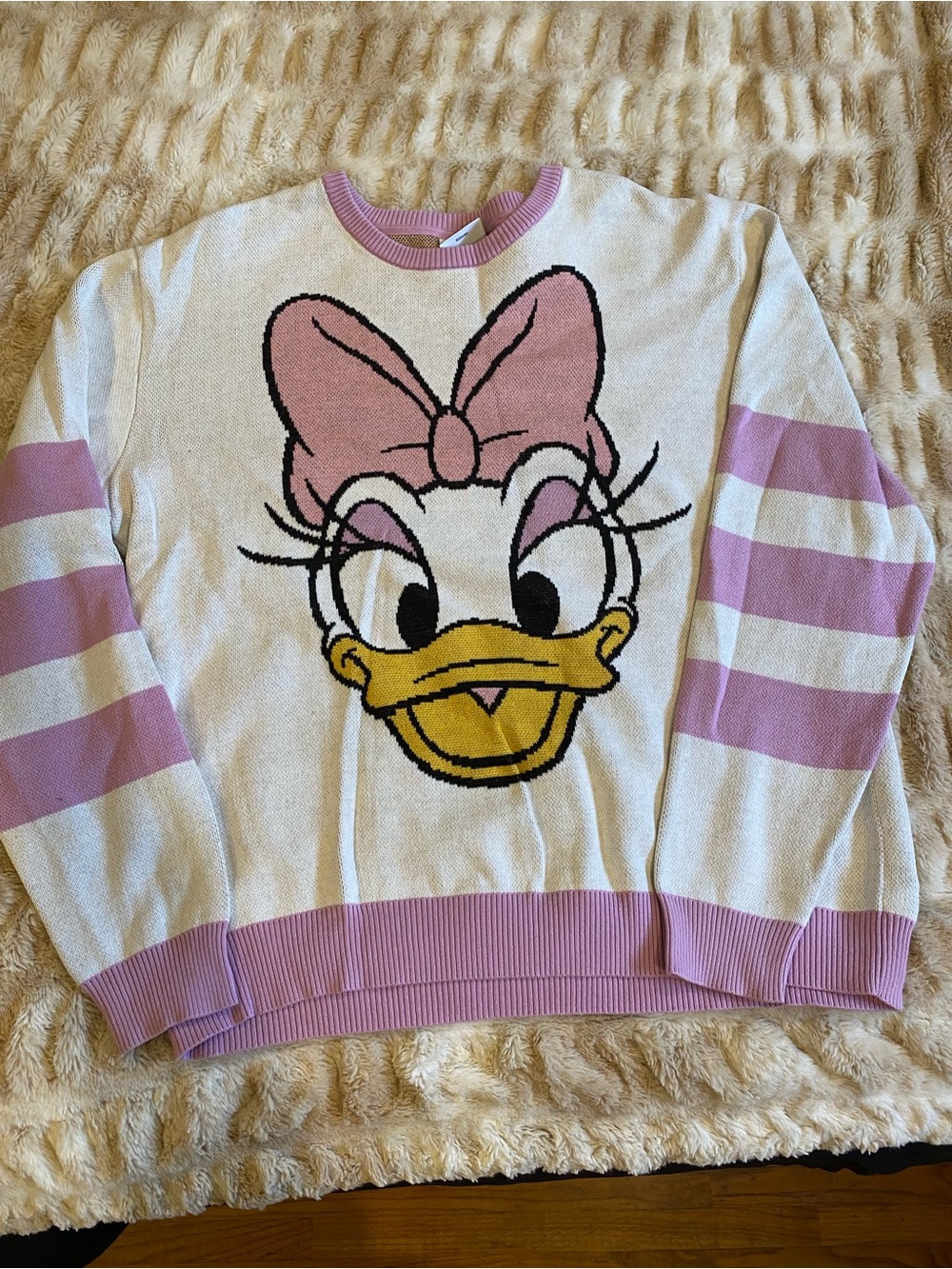 Disney Daisy Duck Crewneck Sweater in White and Pink